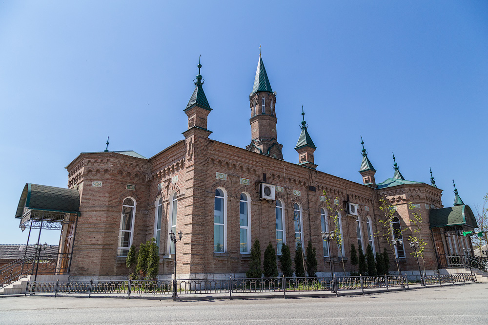 Герб село Новые Атаги.